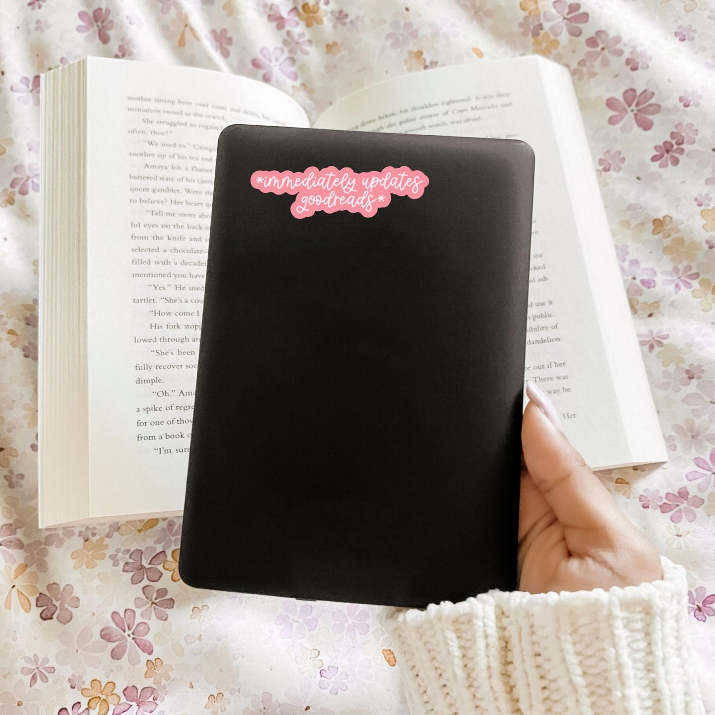 Immediately Updates Goodreads, Bookish Sticker, Kindle, Gifts for Book Lovers, Waterproof, Kindle Sticker, Laptop Sticker, Funny Sticker