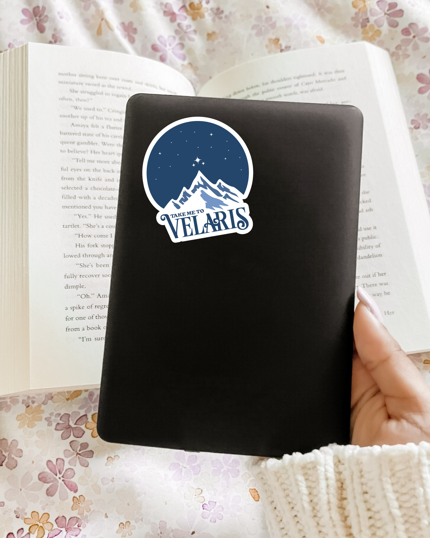 ACOTAR Velaris Sticker