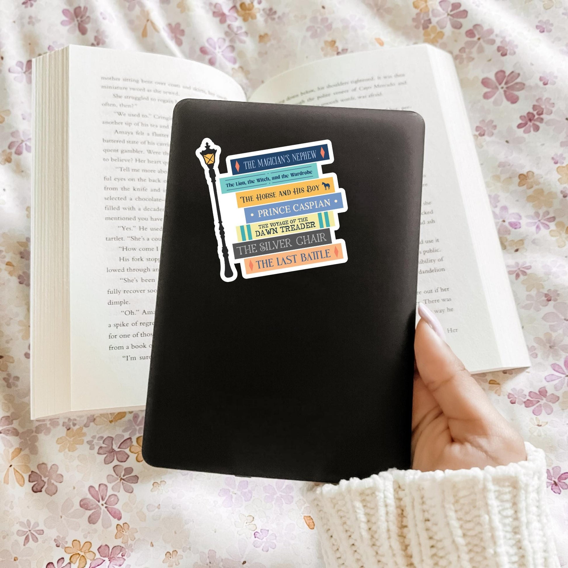 Narnia (CS Lewis) Book Stack Sticker