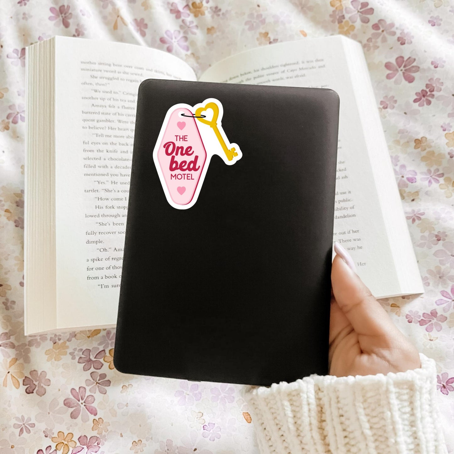 One Bed Motel Sticker, Hotel Keychain, Kindle Laptop Decal, Gifts for Book Lovers, Waterproof